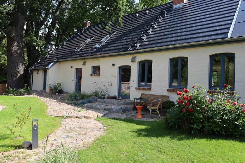 Bullenberg Schwarz
